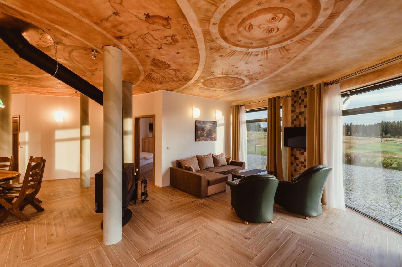 Hotel Dymnik 伦布尔克 外观 照片
